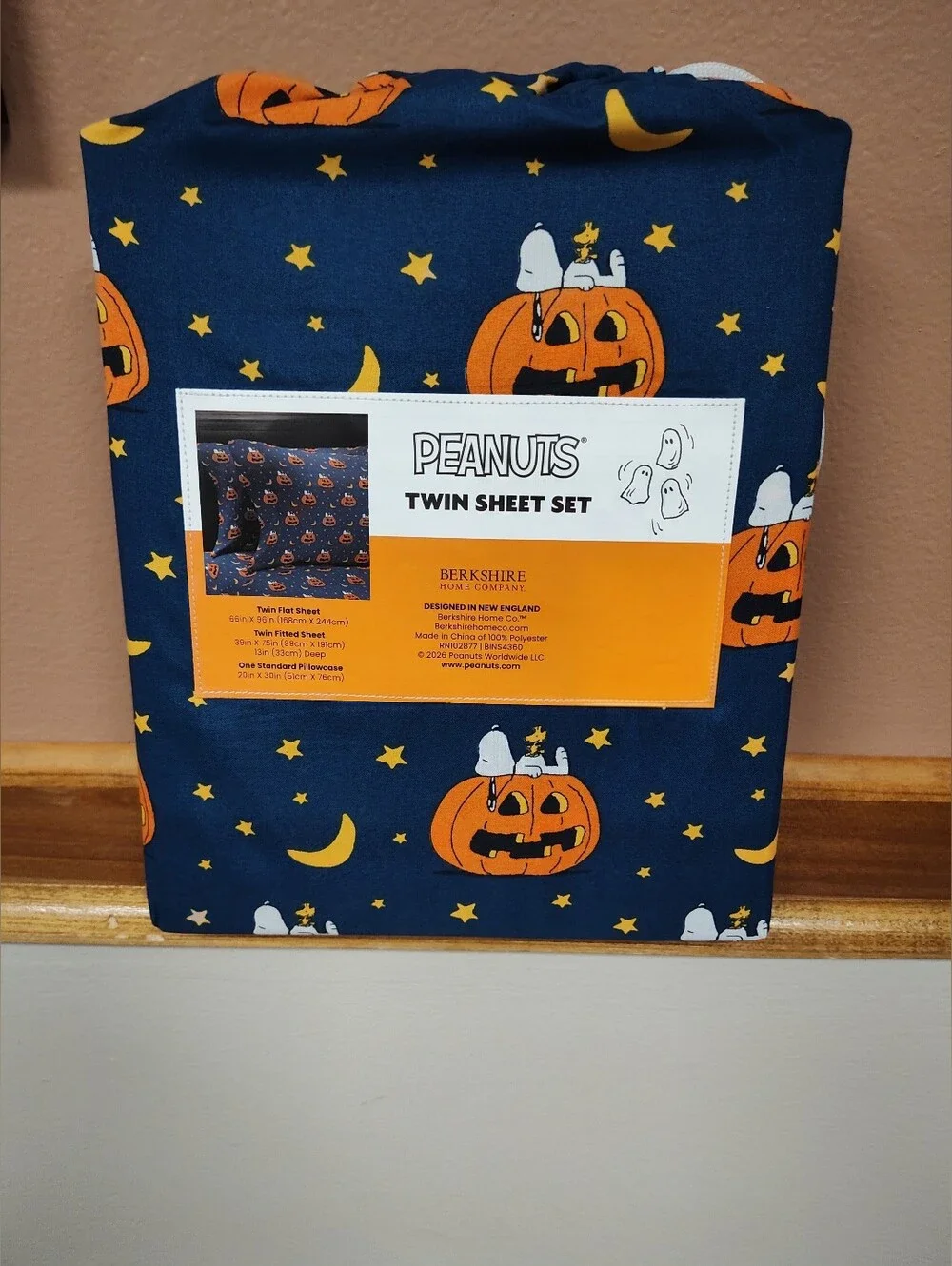 NWT! SNOOPY Peanuts Twin Sheet Set - Halloween Pumpkins - Berkshire Blanket Co